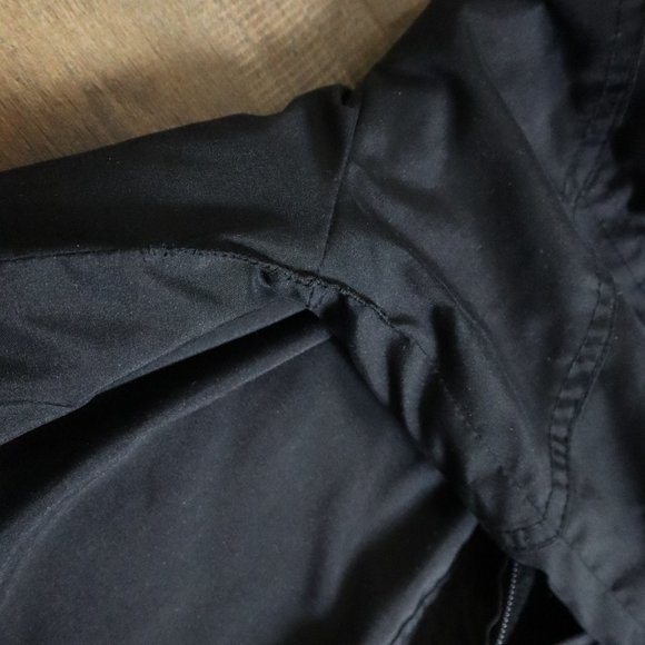 Fuchs Schmitt black jacket, size D38, I42, B/F 40,  GB12, NL 38, (Women’s ?Med?) - Picture 9 of 14